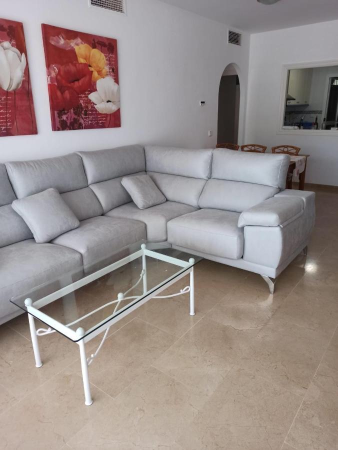 Duquesa Suites. Manilva サン・ルイス・デ・サビニリャス エクステリア 写真