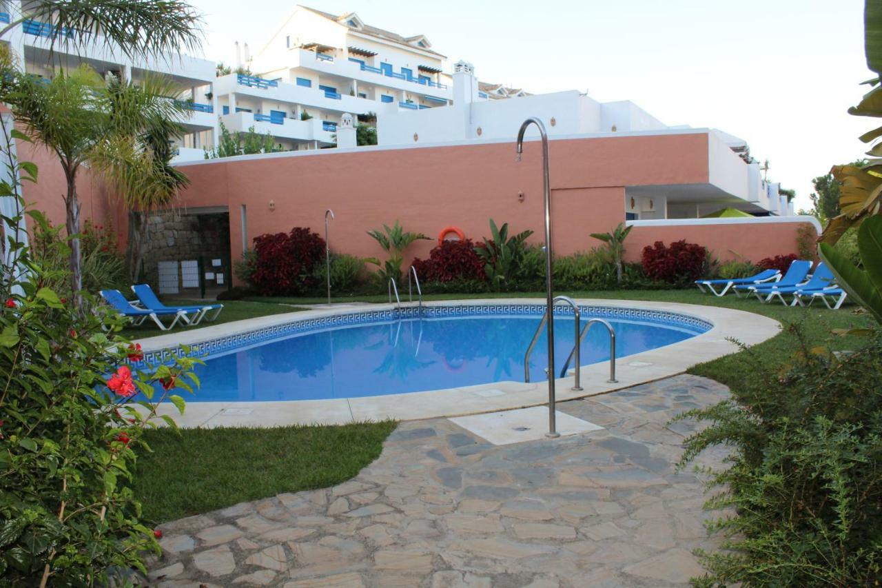 Duquesa Suites. Manilva サン・ルイス・デ・サビニリャス エクステリア 写真