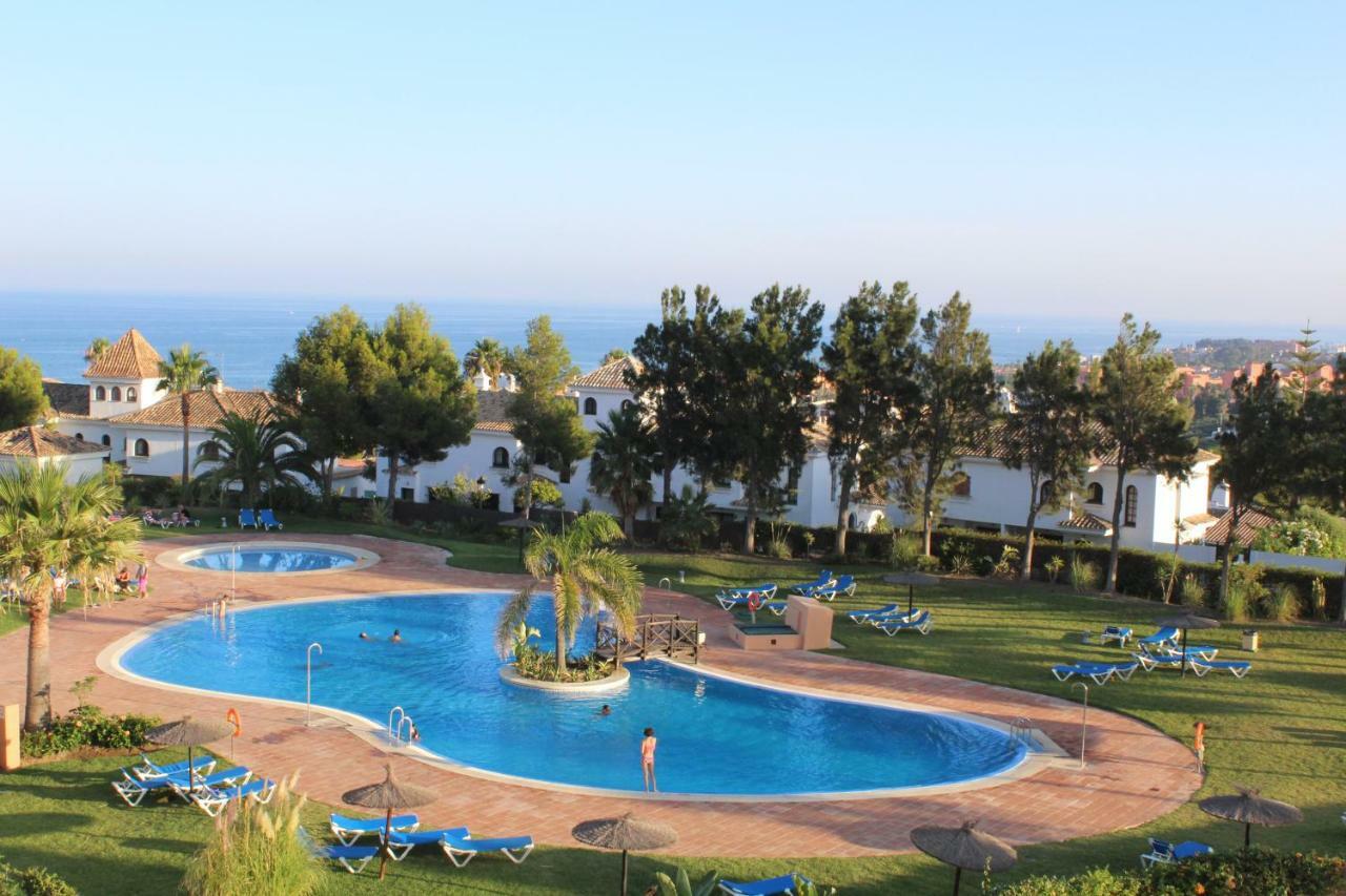 Duquesa Suites. Manilva サン・ルイス・デ・サビニリャス エクステリア 写真